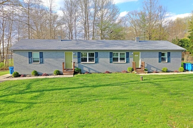 Building Photo - Joslynn Properties LLC-8315 & 8317 Unit 8315