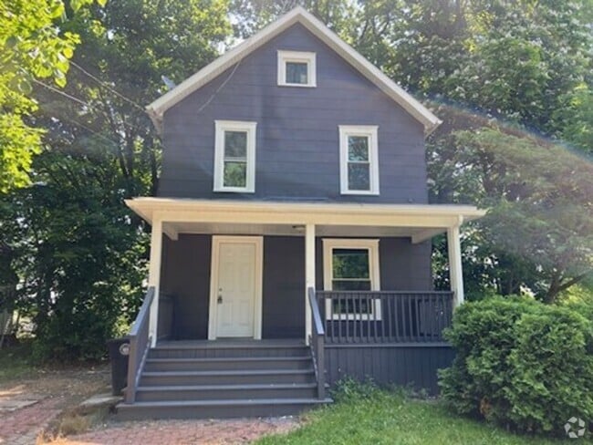 Building Photo - 353 Talbot Ave Rental