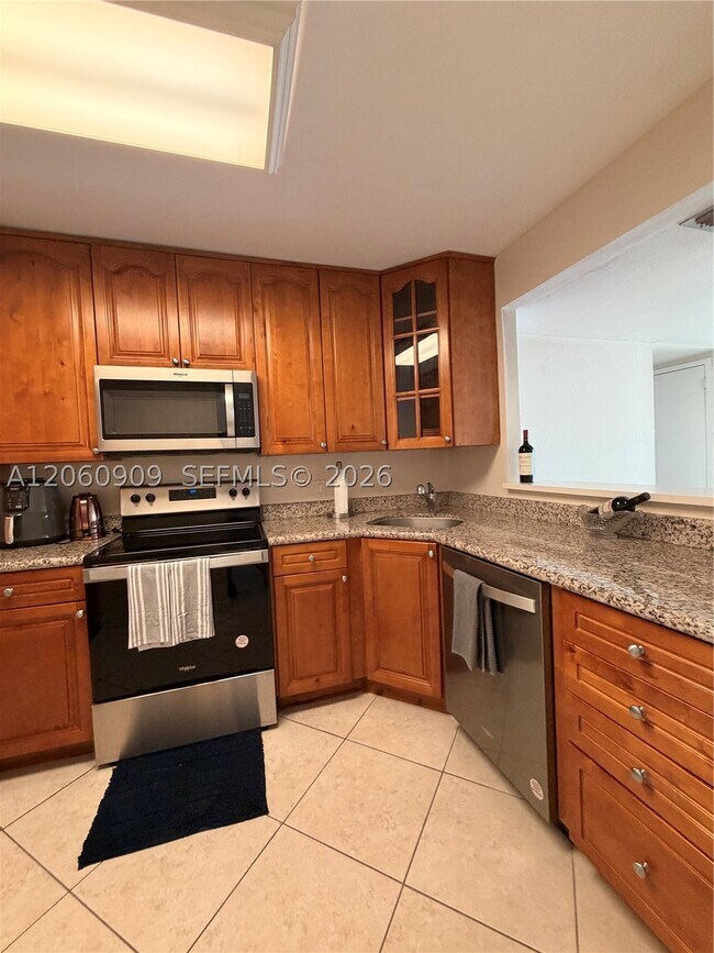 Photo - 3375 N Country Club Dr Unit 602