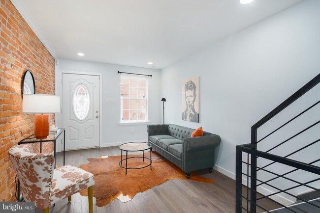 Building Photo - 1520 S Beulah St Rental