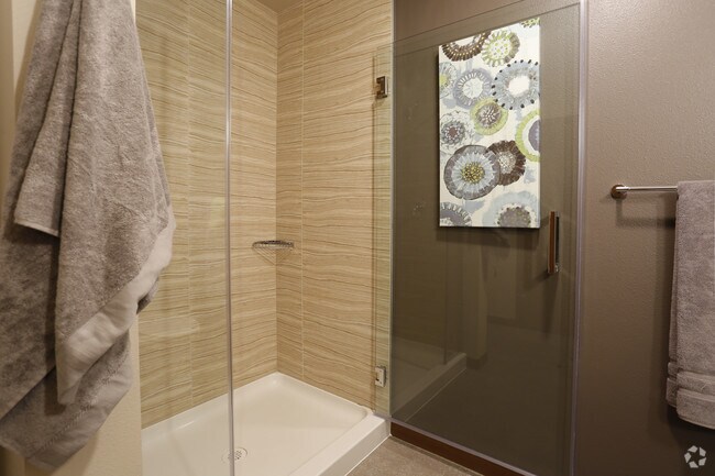 Bathroom - One Bedroom - The Cue