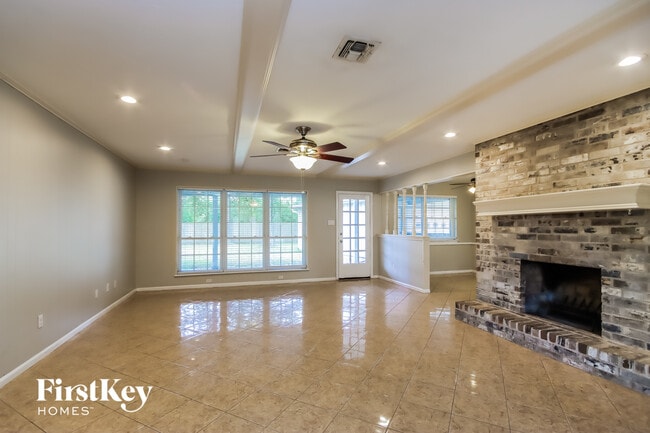 Photo - 26715 Westwood Dr