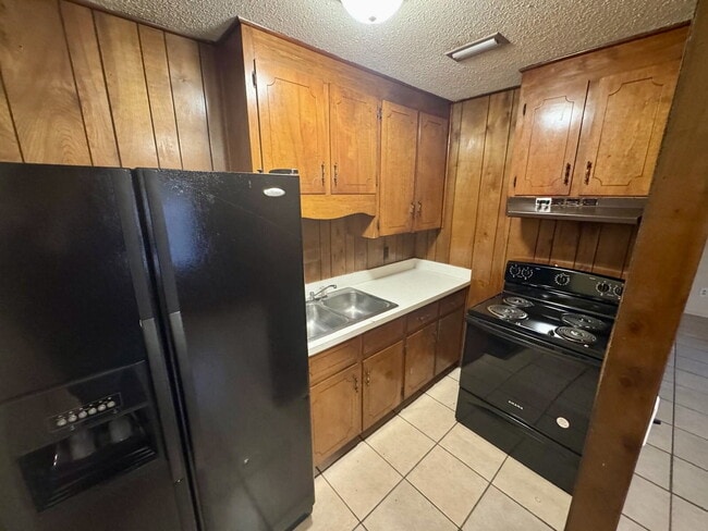 Photo - Duplex for rent in Dothan, AL. This 1 bedroom, 1 bath is approved for Section 8 and appliances in... Unit A3