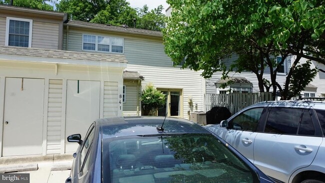 Photo - 841 Waterford Dr