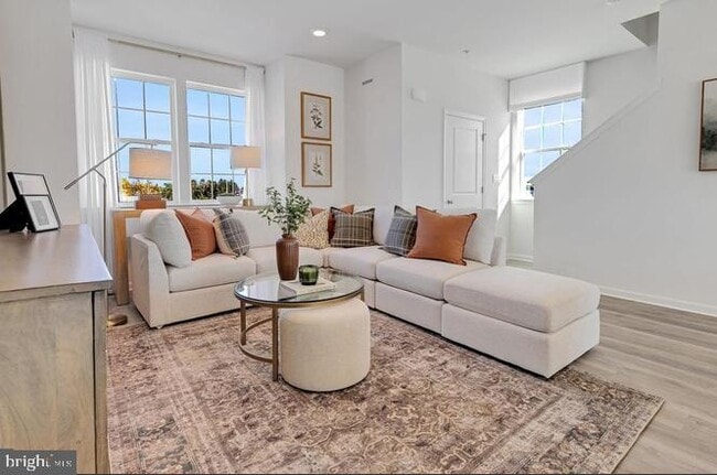 Photo - 8214 Alexander Court