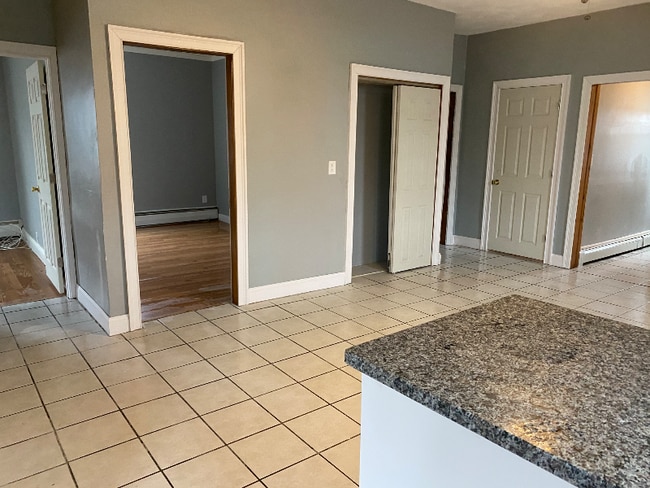 Photo - 11 Roosevelt St Unit 1