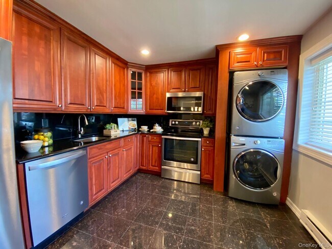 Photo - 1314 Smithtown Ave Unit 48