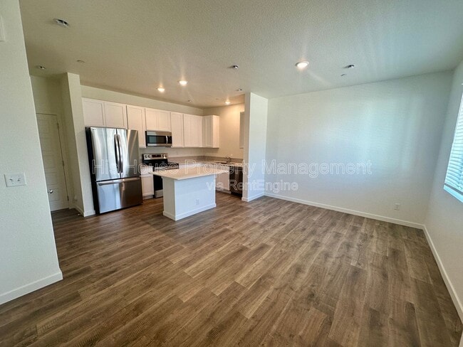 Photo - 3904 Pinnacles Ct