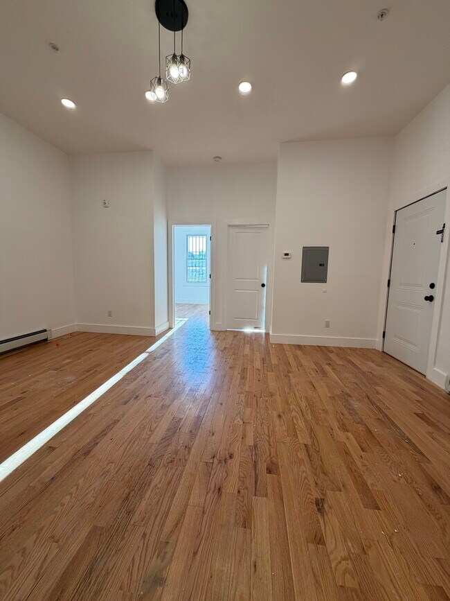 Photo - 224 Old Bergen Rd Unidad 1