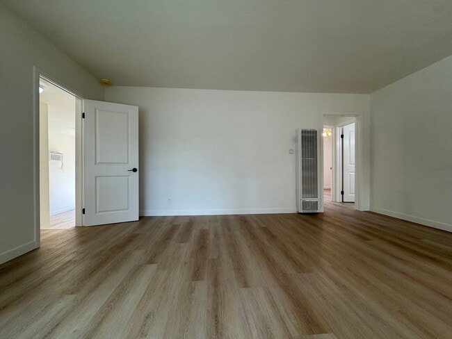 Photo - 11824 Ocean Park Blvd Unidad House