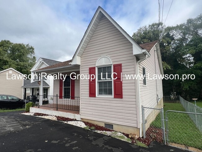 Photo - One Level Living in Vinton!