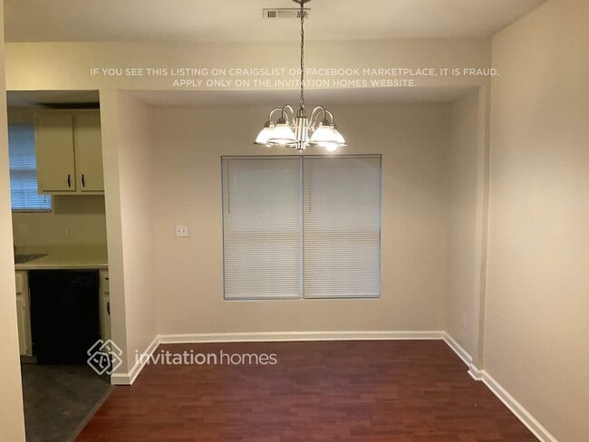 Photo - 1410 Chelsea Downs Ln NE