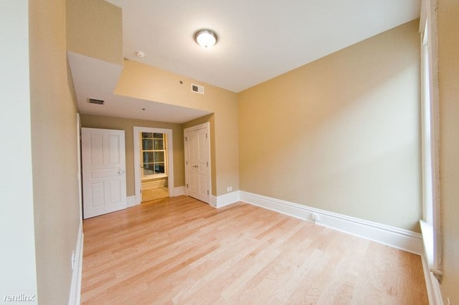 Habitación - 101 South Division Lofts