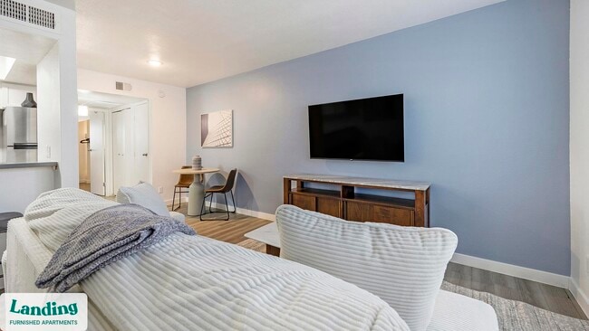 Photo - 8546 N 59th Ave Unidad 216.1411490