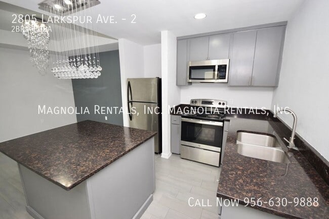 Photo - 2805 Larkspur Ave Unit 2