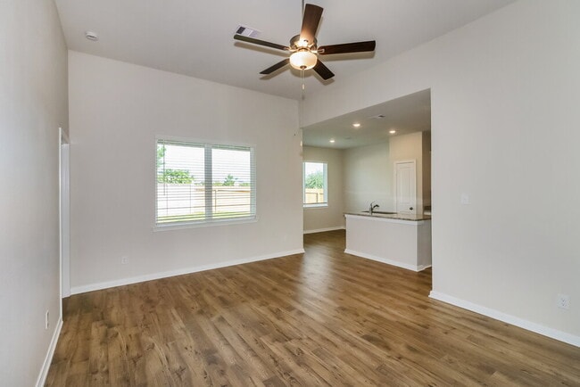 Photo - 149 Dogwood Point Dr
