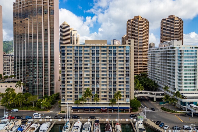 Photo - Ilikai Marina