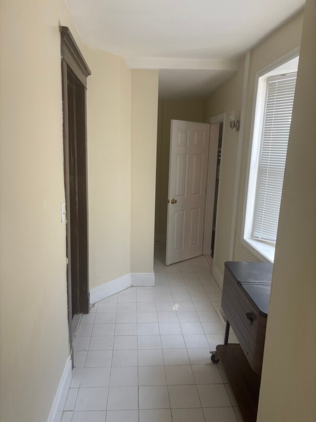 Photo - 2595 Waverly Way