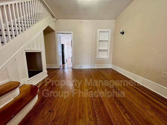 Photo - 254 E Main St Unidad 2nd Floor