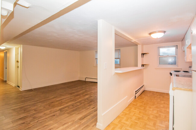 Photo - 85 Chestnut St Unidad 1B Rental