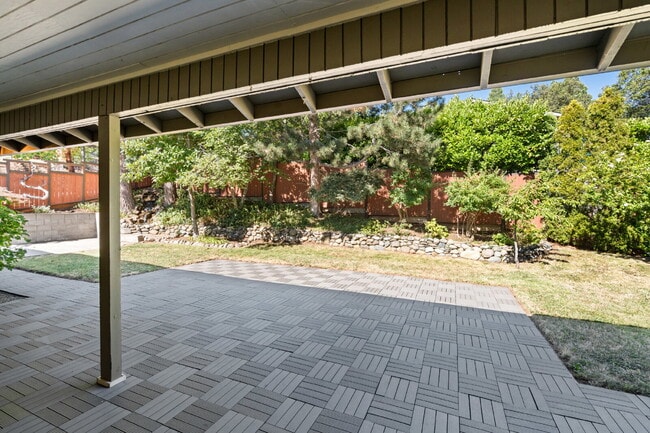 Photo - 805 Walker Ave