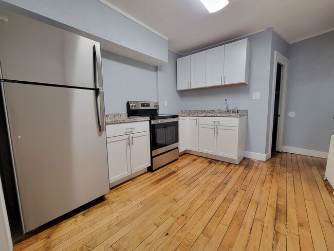 Photo - 28 Coral St Unit 3