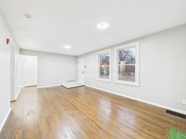 7560 Prospect Ave Unit G