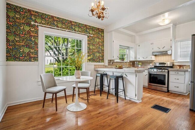 Photo - 615 Sycamore Dr