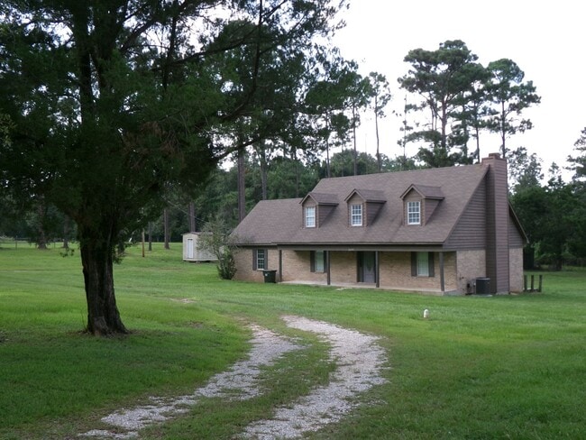 Building Photo - 14299 Peterson Ln