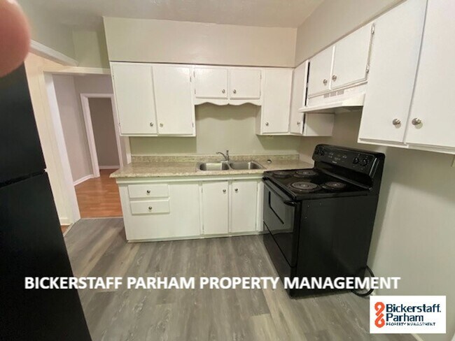 Photo - Discover the Perfect Blend of Comfort and Convenience