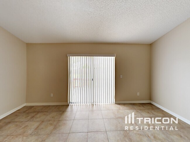 Photo - 2880 Lockwood Boulevard Deltona FL