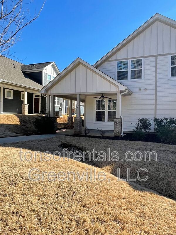 Photo - 536 Twin Lake Rd