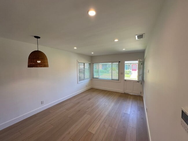 Photo - 1502 Clay St