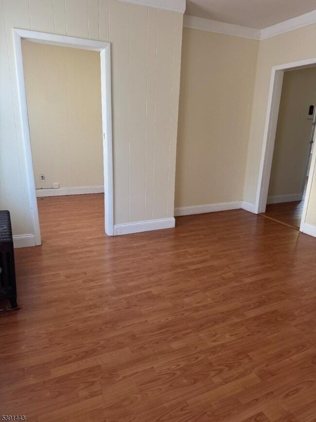 Photo - 16 Cutler St