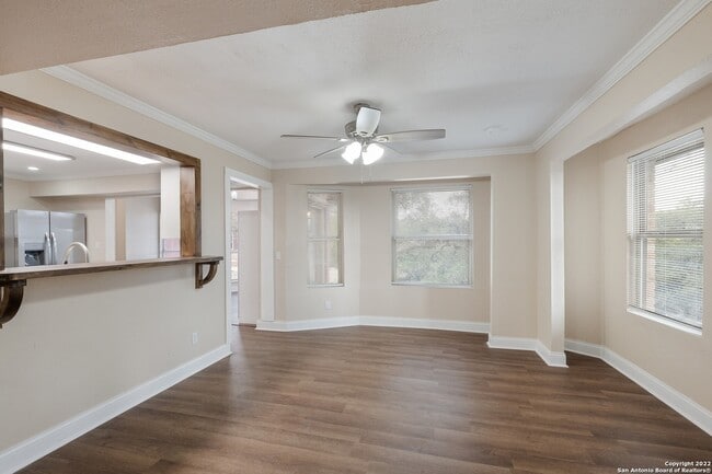 Photo - 2807 Casey Rd