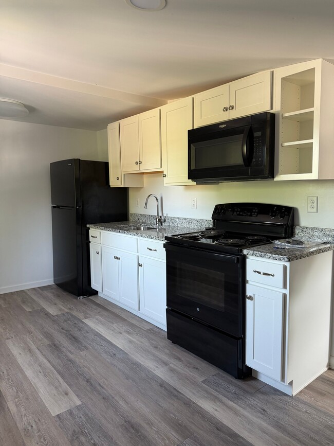 Photo - 34 8th St Unit 34E