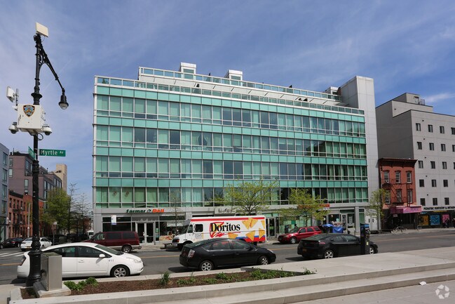 Photo - 531 Myrtle Ave