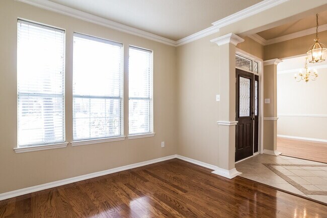 Photo - 3931 Echo Mountain Dr