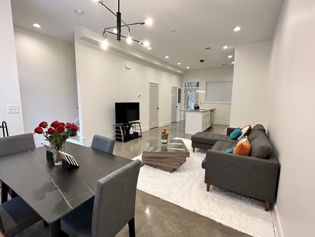 Photo - 1535 Yarra St