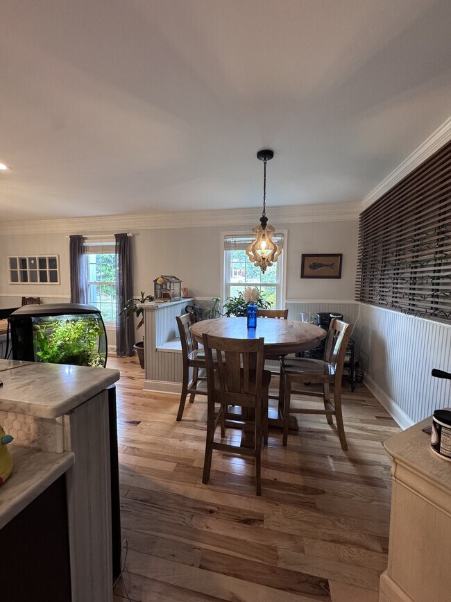 Photo - 190 Westridge Cir