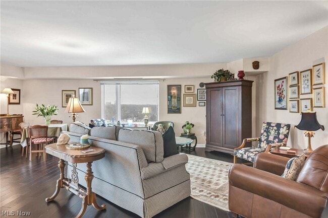 Photo - 12500 Edgewater Dr Unit 1202