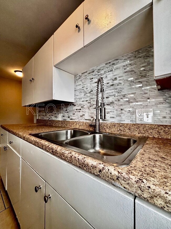 Photo - 231 E Xenia Dr Unidad C