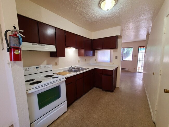 Photo - 228 63rd St SW Unidad A