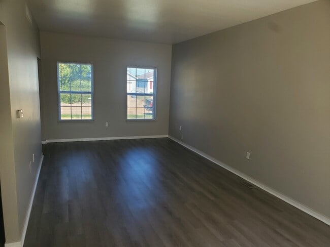 Photo - 2912 W Calvert St