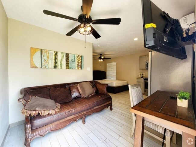 Building Photo - 959 Fir St Rental