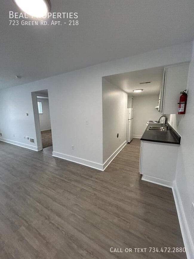 Photo - 723 Green Rd Unidad 218