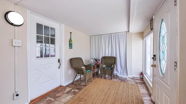 Photo - 201 N Portland Ave