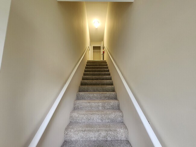 Photo - 60 Nicholas Ln Unit 64 Nicholas Lane