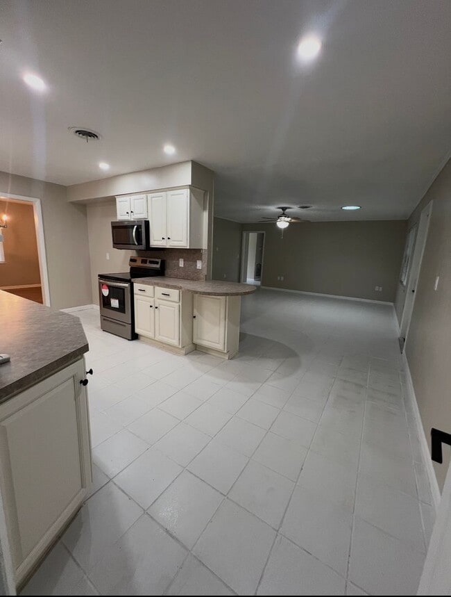 Photo - Charming 4 bedroom South Lakeland home wit...