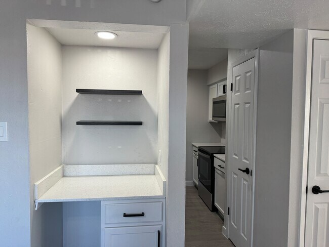 Photo - Bachman Place